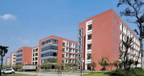 单招好大学 四川省示范性高等职业院校 乐山职业技术学院